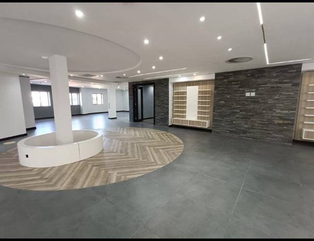 BUSINESS PROPERTY TO RENT IN STRUBENSVALLEI